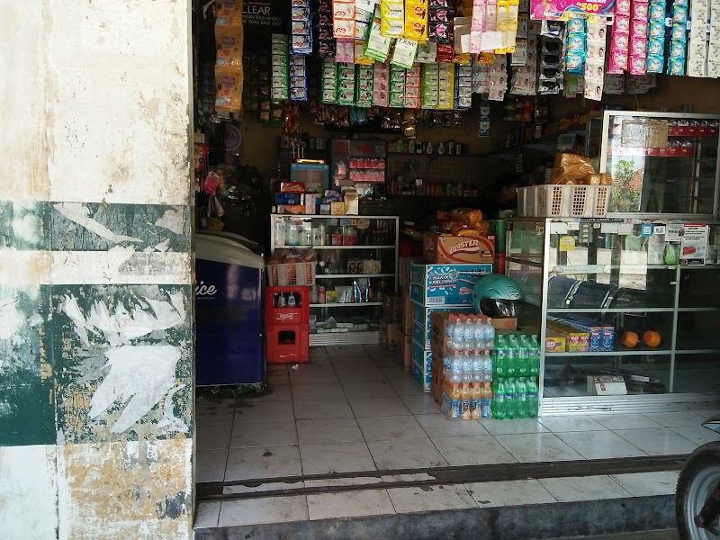 Hanami Shop: Tempat Belanja Pilihan di Cilacap yang Menghadirkan Kesan Elegan